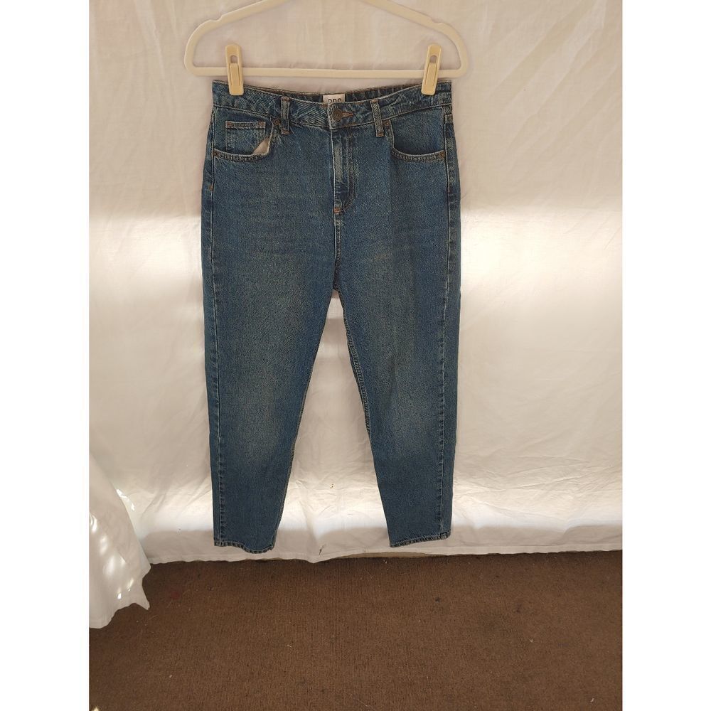 BDG Women's Size 29x32 "Mom" Denim Jeans